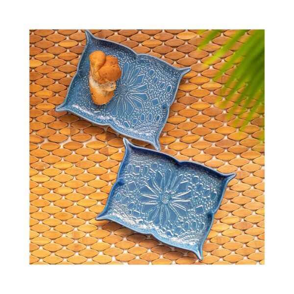 ExclusiveLane Ceramic Serving Platters for Snacks Starter | 'Coral Reef' Hand Glazed Studio Pottery Serving Plates for Dining Table Serveware Set | 1 kg