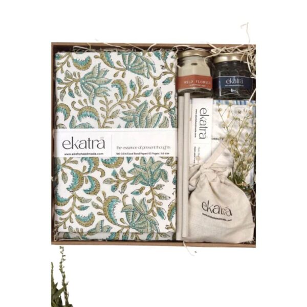 Sustainable Thoughtful Hamper By Ekatra - Green Floral